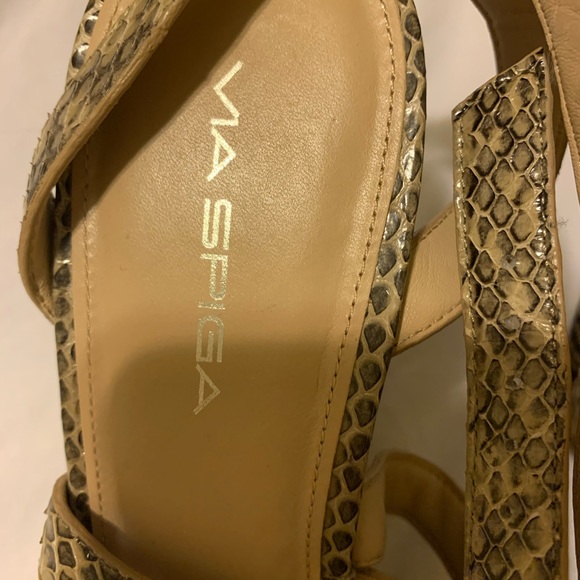 Via Spiga Ankle Strap Snakeskin Python Wedge Heels - Picture 2 of 8
